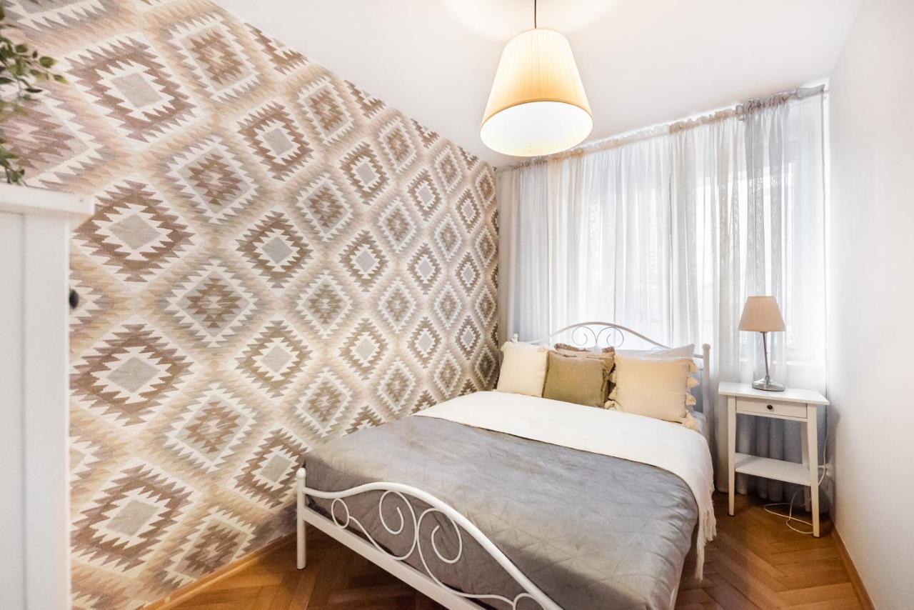 Metro Swietokrzyska Boho Aesthetic Apartment Warsaw Ngoại thất bức ảnh
