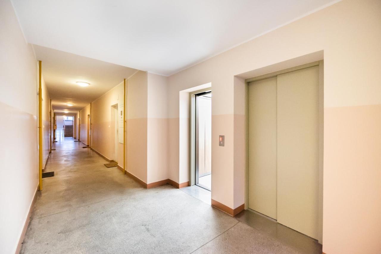 Metro Swietokrzyska Boho Aesthetic Apartment Warsaw Ngoại thất bức ảnh